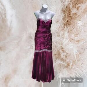 Prom Beaded Mermaid Gown Kiss Kiss Formal Burgungy Party Size 14
